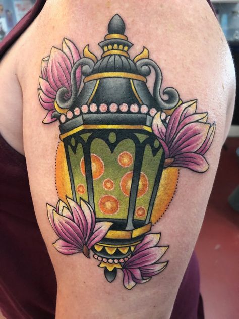 New Orleans, NOLA, gas lamp, fireflies, magnolia Louisiana Tattoo Ideas Men, Louisiana Tattoo, New Orleans Tattoo, Guru Tattoo, Amy Valentine, Brisbane Tattoo, Chicken Tattoo, Lamp Tattoo, Places To Get Tattoos