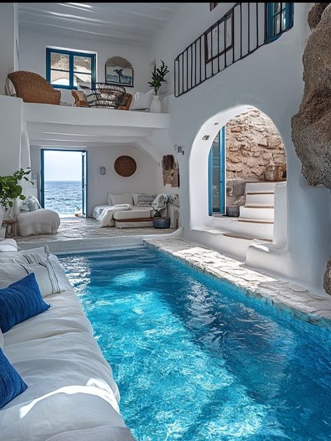 Beach House Luxury, Greece Homes, Greece House, Greek Vacation, Cancun Beaches, Greek House, Dream Beach Houses, Dream Life House, Ocean House