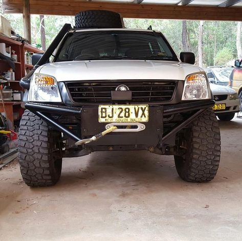 Holden Rodeo 4x4 Modified, Truck Canopy Camping, Canopy Camping, Holden Rodeo, Truck Canopy, Holden Colorado, Pick Up 4x4, Truck Bumpers, Isuzu D Max