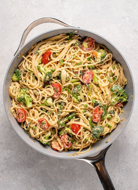 Easy Vegan Pasta Primavera - Sweet Simple Vegan Lemon Olive Oil Pasta, Vegan Pasta Primavera, Easy Vegan Pasta, Oil Pasta, Cashew Cream Sauce, Vegan Pasta Dish, Olive Oil Pasta, Gluten Free Spaghetti, Vegan Ideas