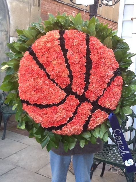 Basketball Basketball Flower Bouquet, Sympathy Floral, Fake Flower Arrangements, Sympathy Arrangements, Casket Sprays, Large Flower Arrangements, Unique Flower Arrangements, Flower Business, Memorial Flowers