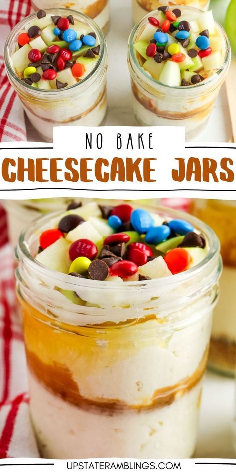 No Bake Cheesecake Jars Cheesecake Jar Desserts, Dessert Jars Ideas Easy, Mini Mason Jar Desserts, Jar Cheesecake, Baked Apple Cheesecake, Unique Dessert Ideas, Mason Jar Desserts Recipes, Easy Desserts To Make, Cheesecake Jars