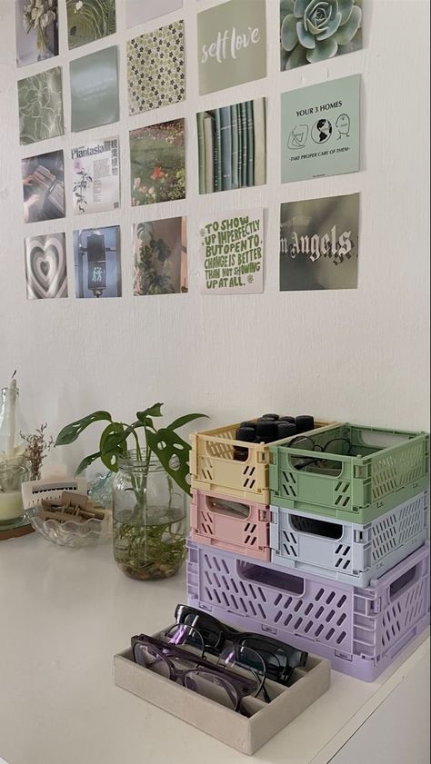 Pastel Crates Decor, Pastel Crates, Crates For Storage, Folding Storage Crate, Stackable Crates, Classroom Bathroom, Storage Crates, Mini Pastel, Drawer Shelf