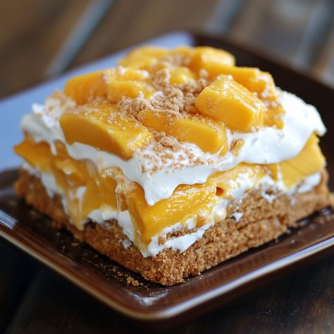 Desert Mango Float, Graham Mango Float, Mango Float Aesthetic, Mango Float Ingredients, Mango Graham Float, Graham Cracker Recipes Desserts, Mango Graham Cake, Graham Dessert, Mango Graham