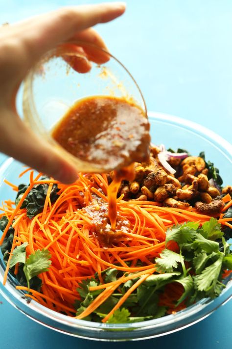 EASY Thai Carrot Salad with Curried Cashews! Spicy, sweet, crunchy and SO flavorful! #vegan #glutenfree #thai #salad #recipe #dinner Carrot Salad Dressing Recipe, Carrot Salad Dressing, Cashew Recipes, Salad Dressing Recipe, Carrot Salad, Vegan Salad, Dressing Recipe, Thai Recipes, Pad Thai