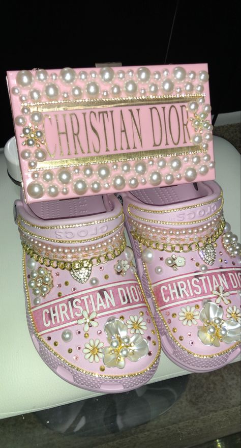 Custom Crocs Diy, Crocs Designer, Crocs Diy, Crocs Custom, Designer Crocs, Croc Decorations, Crocs With Charms, Bedazzled Shoes Diy, Bling Crocs