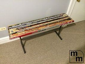 Picture of Hockey Stick Bench Hockey Stick Furniture, Hockey Stick Crafts, Hockey Family, Stick Furniture, Hockey Diy, Hockey Crafts, Hockey Bedroom, Hockey Decor, Hockey Room