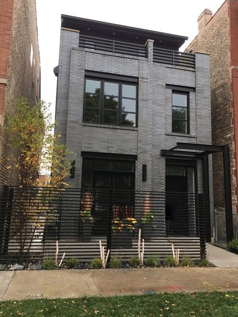 Built In Buffet, Zimmer Diy, Loft House Design, Townhouse Exterior, Chicago House, Modern Townhouse, Loft House, Row House, House Designs Exterior