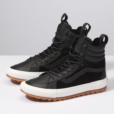 Winter Boots Men, Vans Boots, Men Boot, Tenis Vans, Character Clothing, Nike Boots, Fresh Fashion, Billie Jean, Best Shoes For Men