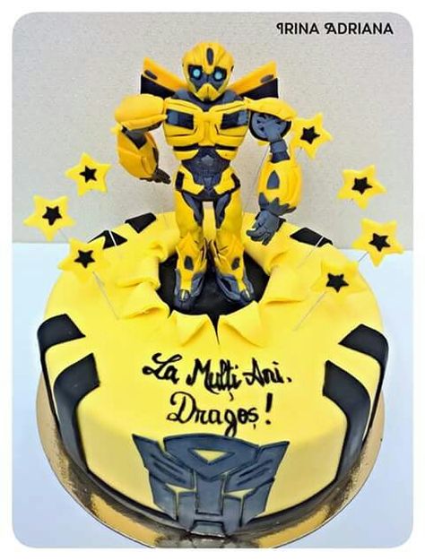 Bumblebee Birthday Cake, Bumble Bee Transformer Cake, Bumble Bee Transformers, Transformers Birthday Cake, Bumblebee Birthday, Transformers Cake, Transformers Birthday Parties, Transformers Birthday, Bumblebee Transformers