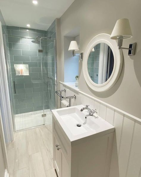 Small Ensuite Ideas, Ensuite Ideas, Small Ensuite, Small Shower Room, Ensuite Shower Room, Small Bathroom Layout, Small Toilet Room, En Suite Shower Room, Small Bathroom Interior