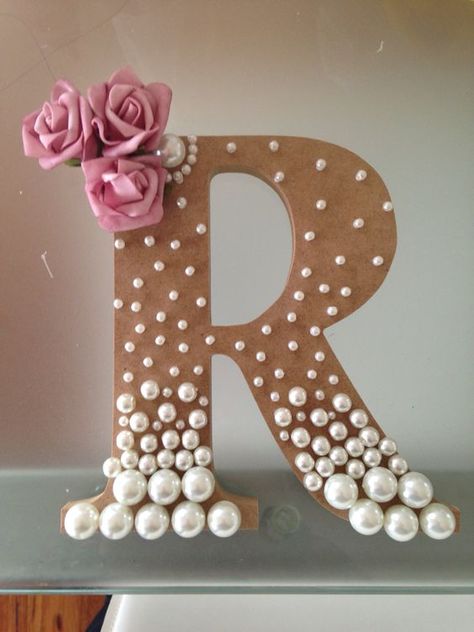 Pearl Crafts Decor, Wooden Letters Decorated, Pearl Crafts, Pearl Letters, Diy Letters, Wooden Letter, Flower Letters, Letter A Crafts, Floral Letters