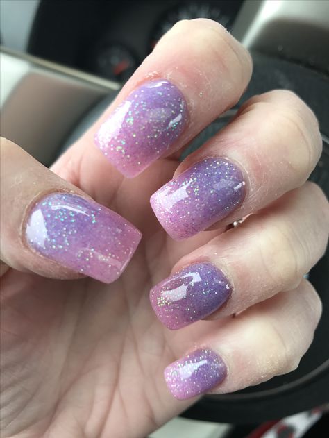 Light Purple Ombre Nails Glitter, Sparkle Purple Nails, Ombré Nails Pink, Nail Ideas Red, Nails Pink Purple, Nail Design Acrylic, Pink Sparkle Nails, Glitter Nail Paint, Purple Pics