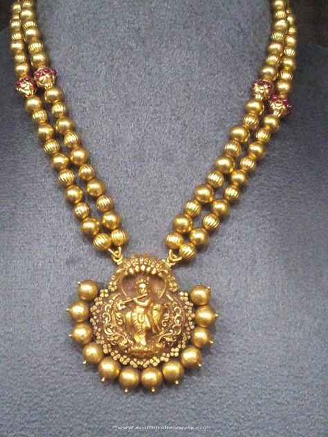 Gold Necklace Set, Gold Nagas Necklace set designs, Gold Antique Necklac set designs Antique Gold Jewelry Indian, Gold Necklace Indian, Gold Jewelry Simple Necklace, Gold Necklace Indian Bridal Jewelry, Antique Jewelry Indian, Set Designs, Gold Pendant Jewelry, Black Beaded Jewelry, Gold Bride Jewelry