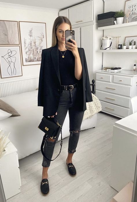 Outfit Mit Blazer, Black Blazer Outfit, Blazer Outfits Casual, Blazer Outfits For Women, Business Casual Outfits For Work, Blazer Outfit, Elegante Casual, Stylish Work Outfits, Ținută Casual