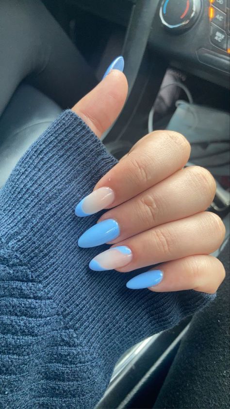 blue nails nail design french tip aesthetic grunge pinterest trendy light blue pretty Cutest Nails, Almond Shaped Nails Designs, Almond Acrylic, Shaped Nails, Aesthetic Nails, Almond Shape Nails, Nails 2021, Almond Shaped, Nails Designs