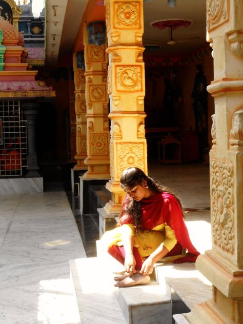 telugu girl aesthetic Telugu Culture Aesthetic, Telugu Ammai Aesthetic, Telugu Aesthetic, South Indian Temple, Dear Crush, Photographer Inspiration, Indian Temple, Fashion Vocabulary, Indian Culture