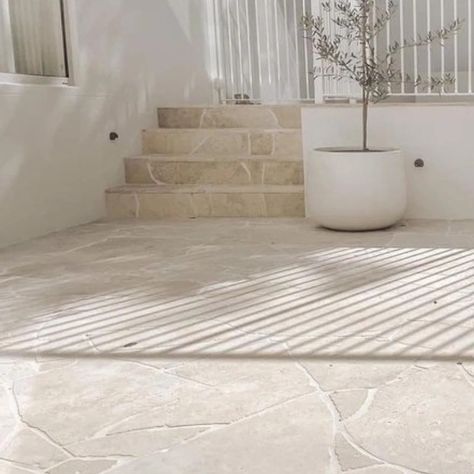 travertine-crazy-paving-driveway Crazy Paving Stairs, Crazy Pave Entry, Crazy Stone Paving, Crazy Paving Driveway, Travertine Crazy Paving, Tiled Outdoor Steps, Travertine Outdoor Patio, Crazy Paving Patio, Crazy Pavers Patio