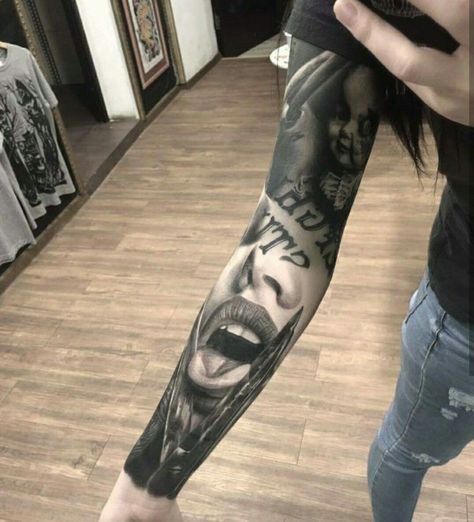 Shaka Tattoo, Shen Long Tattoo, Gotik Tattoo, Mujeres Tattoo, Girl Face Tattoo, Realistic Tattoo Sleeve, Chicano Tattoos, Horror Tattoo, Badass Tattoos