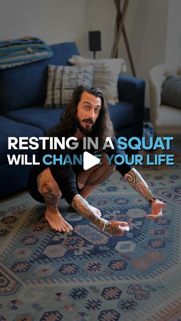 Exercise Sitting Down, How To Squat, Squatting Pose Reference, Sitting Squats, Squatting Pose, Benefits Of Squats, Hip Mobility, Range Of Motion, Pose Reference