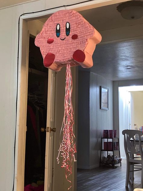 Kirby Piñata Diy, Kirby Party Decorations Idea, Aesthetic Pinata, Kirby Pinata, Kirby Themed Birthday, Pinata Aesthetic, Pull String Pinata Diy, Piñata Aesthetic, Kirby Party Decorations