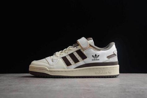 Adidas Forum Off White Brown, Adidas Forum Brown, Adidas Forum Low Brown, Velcro Adidas, Adidas Forum Low, Forum Low, Adidas Forum, Brown Outfit, Streetwear Sneakers