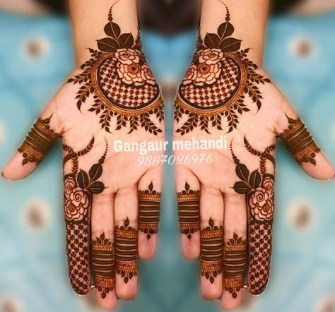 Mehndi Designs Finger, Henna Hand Designs, Easy Mehndi Designs, Short Mehndi Design, Khafif Mehndi Design, Tato Henna, Eid Mehndi Designs, Mehndi Designs 2018, Eid Al-adha