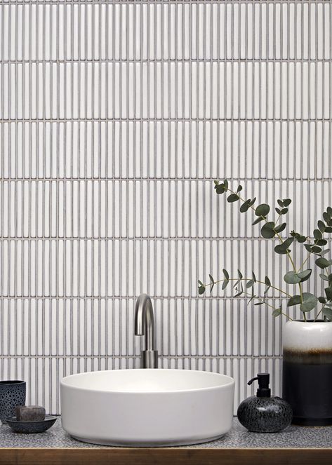 White 'Yubi' Japanese style finger mosaic tiles - Kitkat tiles Finger Tiles, Japandi Style Interior Design, Tiles Herringbone, Chevron Tiles, Tiles Terracotta, Herringbone Tiles, Tiles Terrazzo, Tiles Moroccan, Hexagonal Tiles