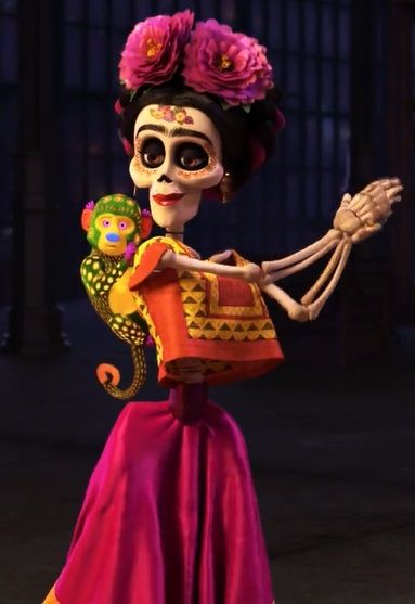 Magdalena Carmen Frida Kahlo Calderón fue una pintora mexicana, aparece en la película de Pixar, Coco. Cuando Frida ciente que su alebrije se sube a su hombro se voltea y le pregunta a Miguel "¿Quien los dejo entrar hasta aquí?", pero al ver a Dante lo acaricia y se pregunta que espirito le envió, ella le explica a Miguel que los alebrijes pueden tomar muchas formas, son misteriosos al igual que poderosos, pero se da cuenta de que Dante solo es un perro, ella lleva a Miguel para que vea los ... فريدا كاهلو, Coco Costume, Frida Kahlo Tattoos, Frida And Diego, Pixar Films, Mexican Artists, Pixar Movies, Theme Halloween, Halloween 2018