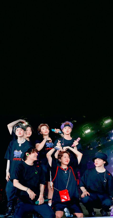 Bts Concert Wallpaper, Bts Group Photo, Korean Oppa, Bts World Tour, Bts Wings, Group Dance, Bts Group Picture, Bts Backgrounds, Bts Group Photos