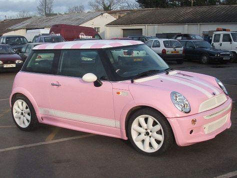 Pink Mini Cooper, Car Girlfriend, Pink Mini Coopers, Mini Moris, Burgundy Car, Car 2022, Pink Beetle, Mini Morris, Car Interior Diy