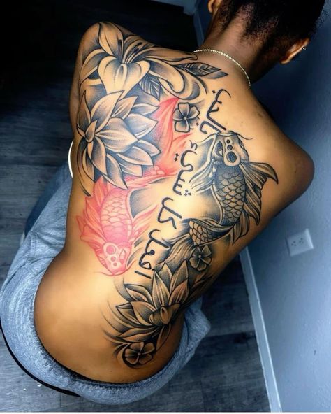 Pieces Back Tattoo, Freestyle Tattoo Ideas Women, Tattoo Ideas Female Sleeve Inner Arm, Top Sleeve Tattoo Women, Front Of Leg Tattoos Women, Women Full Back Tattoo, Shoulder Tattoos For Women Black, Women’s Back Tattoos, Cute Shoulder Tattoos For Black Women