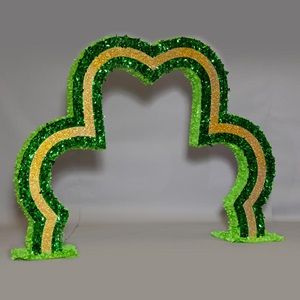 Parade Float Supplies, Childcare Ideas, Leprechaun Trap, Holiday Parades, San Patrick, St Patrick's Day Decorations, Parade Float, Saint Patties, St Pats