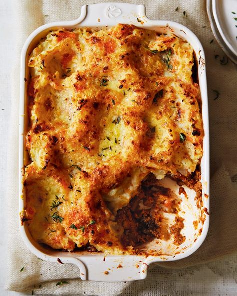 Veggie shepherd’s pie with cheesy root veg mash Vegetarian Pie Recipes, Shepherds Pie Recipe Healthy, Vegetarian Shepherds Pie, Vegetarian Pie, Cottage Pie Recipe, Shepherds Pie Recipe, Delicious Magazine, Shepherd's Pie, Winter Dinner