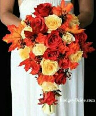 Cascading Wedding Bouquets, Round Bouquet, Wedding Planning Ideas, Bridal Bouquet Fall, Bouquets Wedding, Fall Wedding Bouquets, Fall Wedding Flowers, Fall Wedding Colors, Wedding Bridal Bouquets