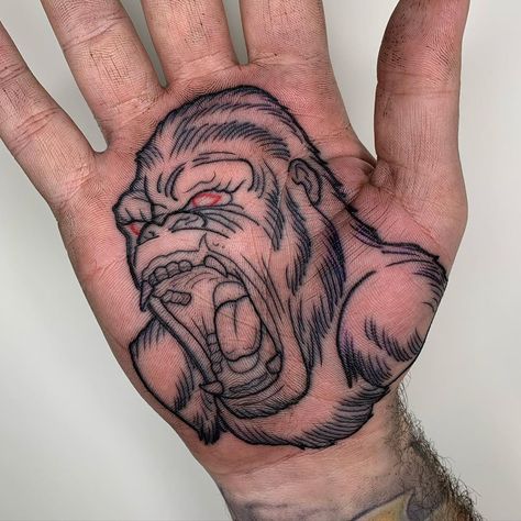 King Kong Tattoo, Kong Tattoo, Godzilla Tattoo, Small Home Renovation, Flash Tats, Dining Room Storage Ideas, King Kong Vs Godzilla, Instagram King, Room Storage Ideas