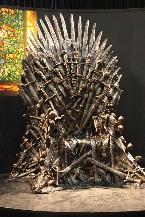 The Throne of the King Game Of Thrones Throne Chair, Hp Painting, Thrones Chair, Game Of Thrones Chair, Man Cave Chair, Cave Chair, Lannister Art, Dessin Game Of Thrones, Game Of Thrones King