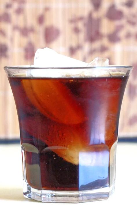 Jack and Coke Drink Recipe | Mix That Drink Jack And Coke Recipe, Manly Cocktails, Jack Daniels Drinks, Coke Recipes, Honey Cocktail, Cocktail Party Drinks, Coke Drink, Jack And Coke, Classic Cocktail Recipes