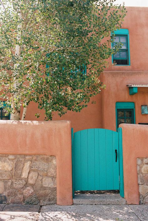 Adobe Houses, Santa Fe Home, Different Planets, Southwestern Home, Adobe House, Sante Fe, Santa Fe Style, Visit Santa, Colors Palette