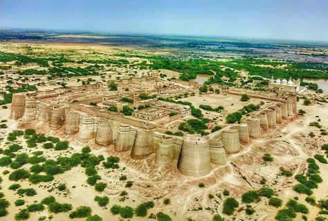 Ariel view of FORT DERAWAR Cholistan Desert Punjab. Can you find me somewhere sitting in this pic Middle East, East Africa, Pakistan, Fort, Monument Valley, Castle, Natural Landmarks, Travel