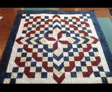 Quilt Crochet, American Flag Quilt, Cross Quilt, Flag Quilt, Quilting Designs Patterns, Half Square Triangle Quilts, Quilt Square Patterns, American Quilt, Patriotic Quilts