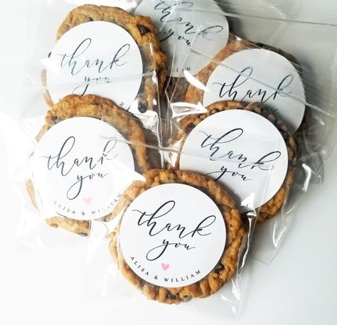 Cookie Logo, Beach Theme Wedding Favors, Resep Brownies, Cookie Wedding Favors, Destination Wedding Favors, Wedding Cookie, Idee Babyshower, Baking Packaging, Wedding Favors And Gifts