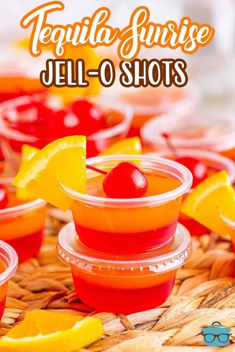 Yummy Jello Shots, Thanksgiving Jello, Tequila Jello Shots, Hello Shots, Boozy Recipes, Jello Shooters, Tequila Sunrise Cocktail, Boozy Popsicles, Jell O Shots