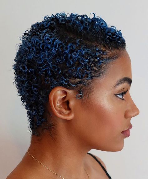 Natural & Happy’s Instagram post: “Deep blue 💙 Ladies, How do you like this Color ?  Follow @nappyfrancophones for daily natural hair inspiration #nappyfrancophones | 📷…” Blue Twa Natural Hair, Big Chop Pixie Cut, Transitioning Hairstyles For Short Hair, Blue Pixie Cut Black Women, Big Chop Hairstyles 4c Hair Oval Face, Big Chop Natural Hairstyles, Blue Hair Color Black Women, Anita Baker Haircut Styles, Short Twa Hairstyles Big Chop