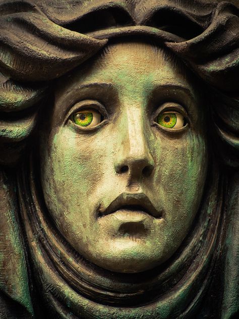 Madame Leota  -  love Haunted Mansion Haunted Mansion Aesthetic, Homes In California, Madame Leota, Always Watching, The Haunted Mansion, Psychic Medium, Love Animals, Interesting Photos, Haunted Mansion