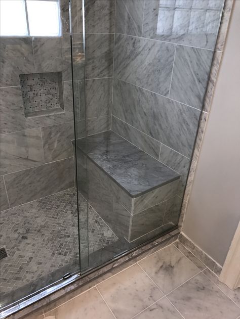 SHOWER WITH NICHE AND BENCH Shower Bench Ideas Built Ins, Shower With Niche, Single Wide Remodel, Shower Curb, Bypass Shower Door, House Essentials, Bench Ideas, Shower Bench, Shower Niche