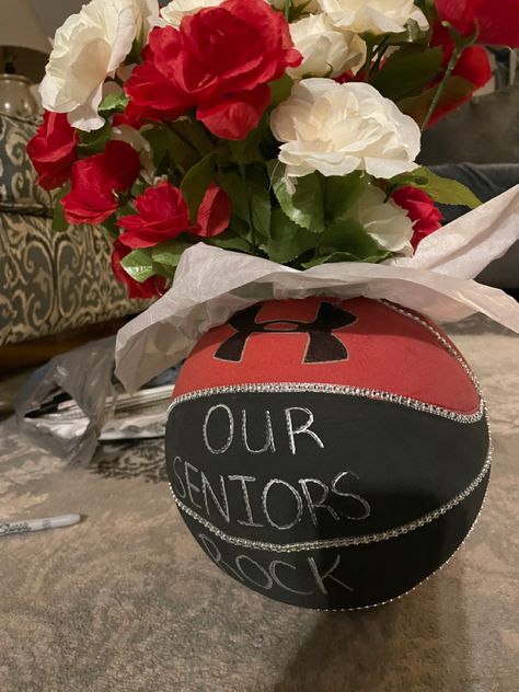 Basketball flower bouquet Basketball With Flowers, Team Snacks, Forever Flower, Senior Night Gifts, Forever Flowers, Senior Night, Basketball Players, Flowers Bouquet, Basketball