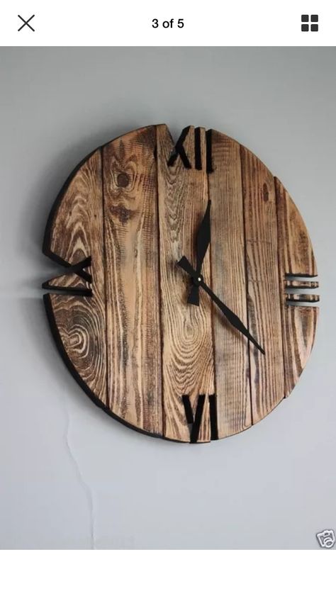 Wood Clock Diy, Pallet Clock, Wood Clock Design, Clock Design Ideas, Diy Clock Wall, Wall Clock Design, Reclaimed Wood Wall, Unique Wall Clocks, Wood Clocks