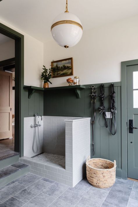 Moody Green Mudroom, Scullery Mudroom Combined, Mudroom Door Interior, Monochromatic Mudroom, Mudroom Architecture, Small Laundry Mud Room, Laundry Mud Room Off Garage, Dog Mud Room Ideas, Garden Mudroom