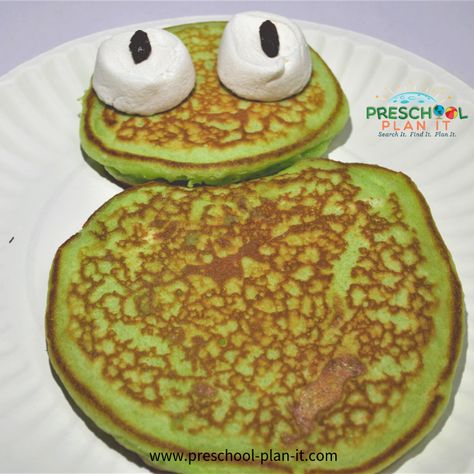 Frog Themed Food Ideas, Preschool Science Themes, Frog Pancakes, Frog Themed Food, Frog Lesson Plans, Homeschool Snacks, Preschool Cooking Activities, Dayhome Ideas, Camping Week